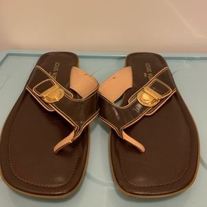 Louis Vuitton sandals size 37.5